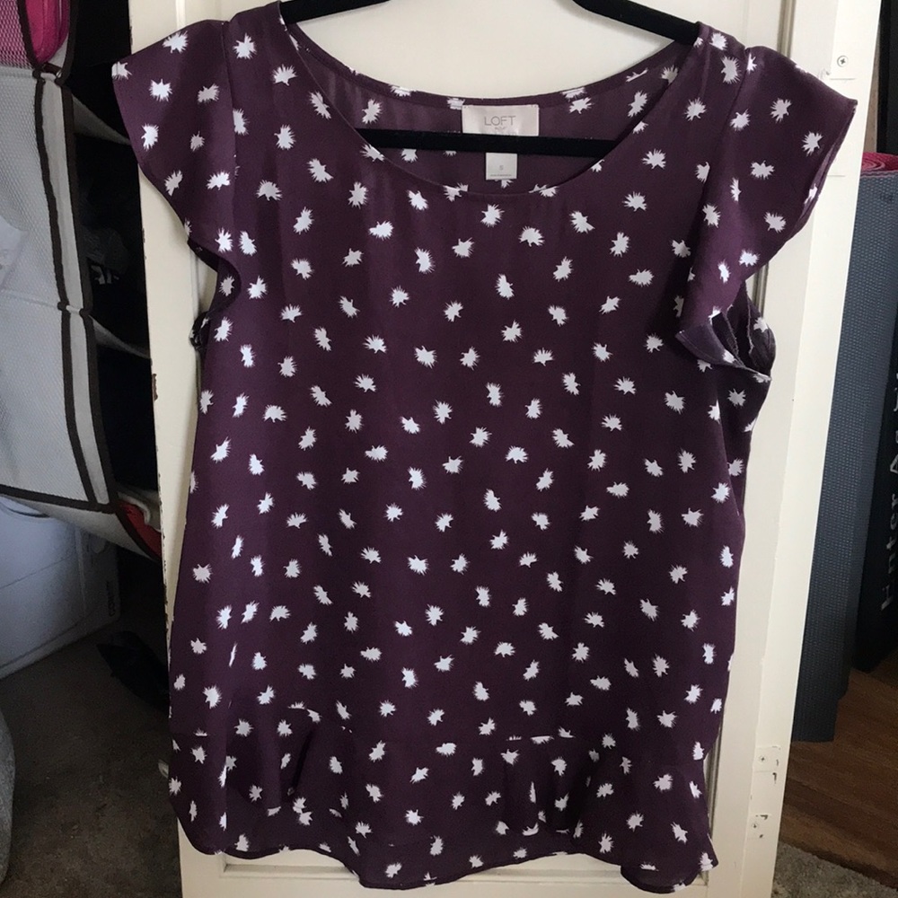 Flutter sleeve blouse